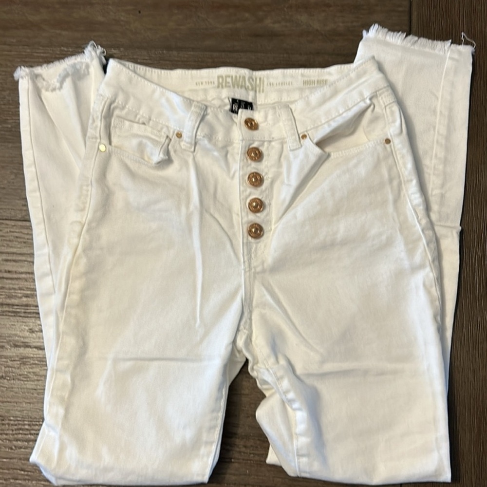 REWASH White Hight Rise Skinny Jeans with Gold Vintage buttons. New quality